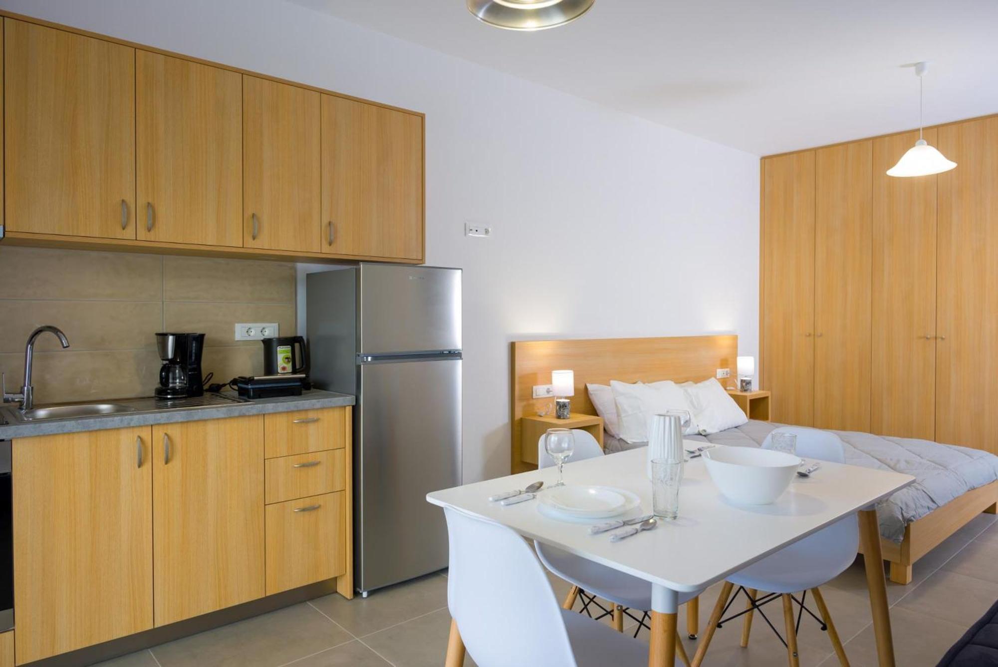 Olithos Apartment *