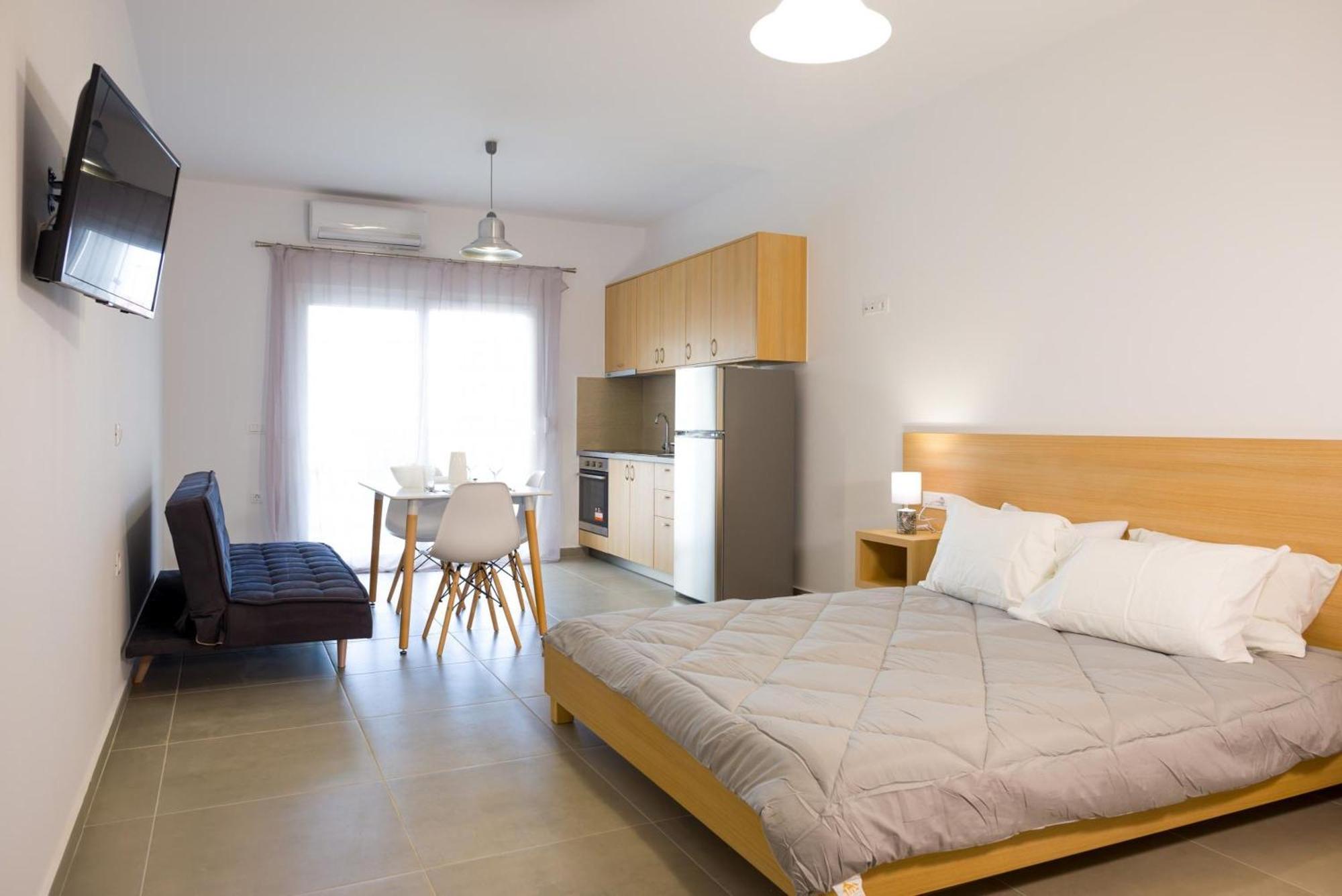 Apartment Olithos *