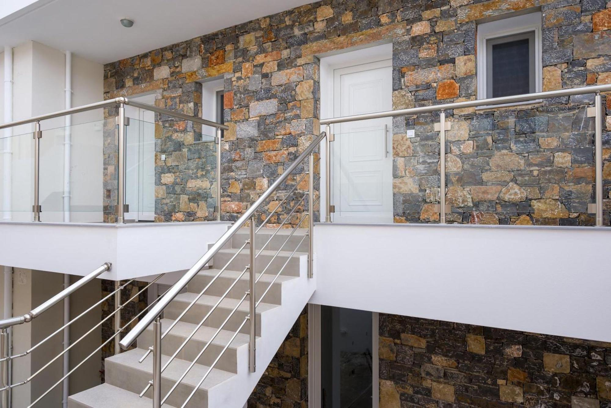Olithos Apartment